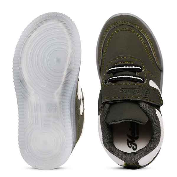Kids Footwear in Delhi